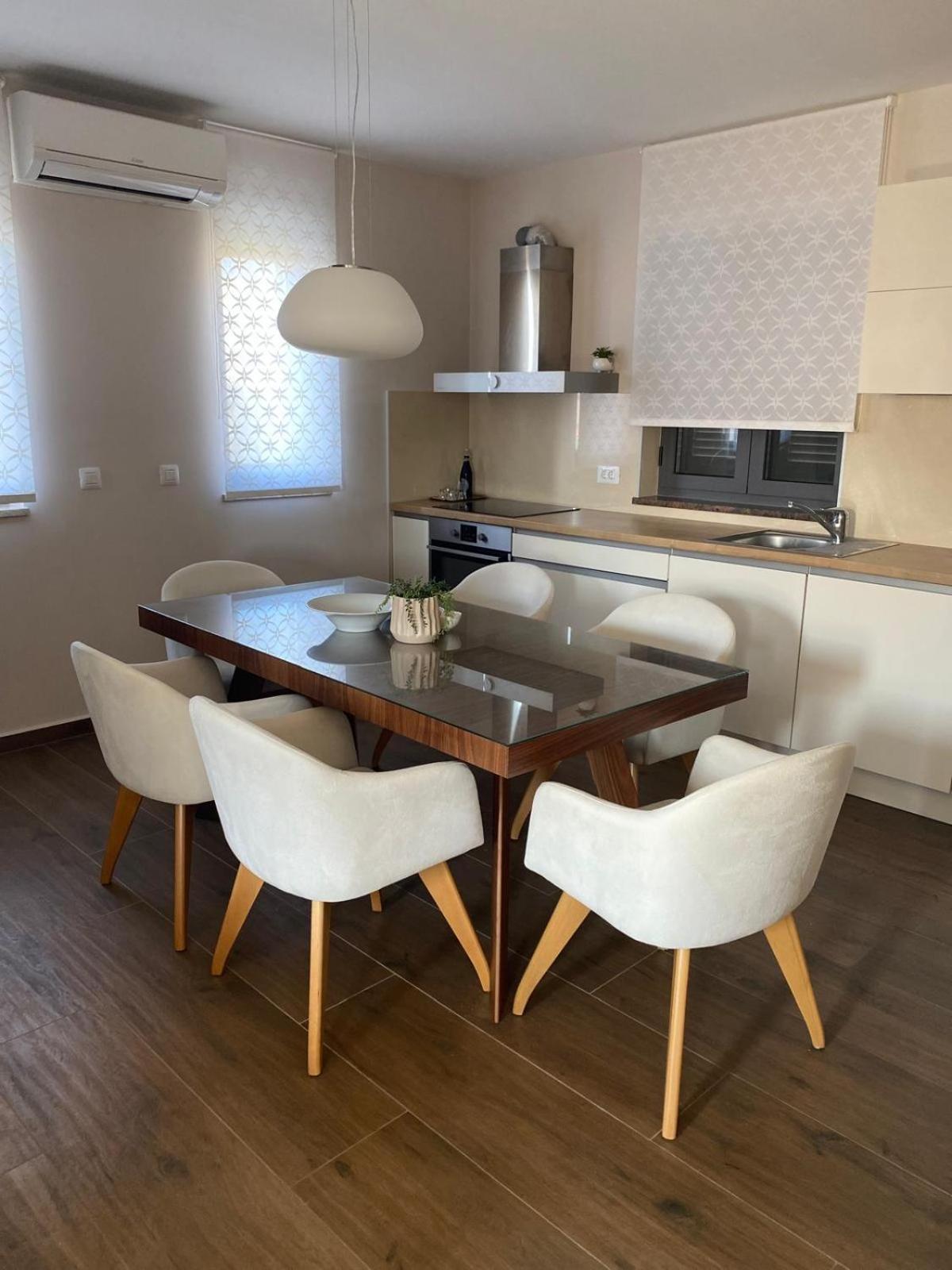 Apartments Luana With Private Jacuzzi Zadar Exterior foto