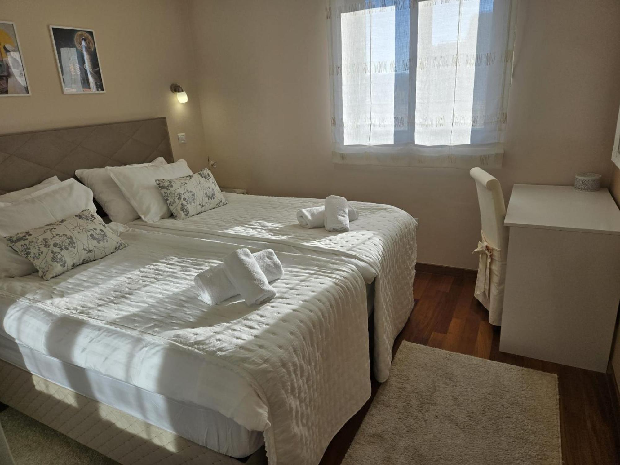 Apartments Luana With Private Jacuzzi Zadar Exterior foto